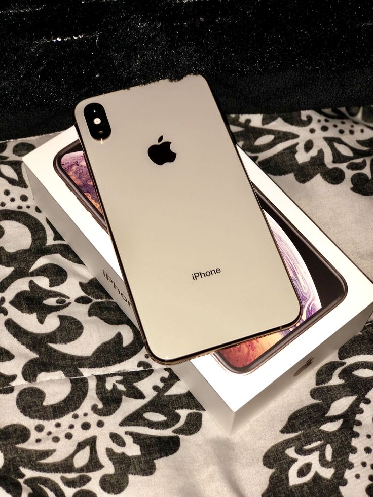 iPhone XS